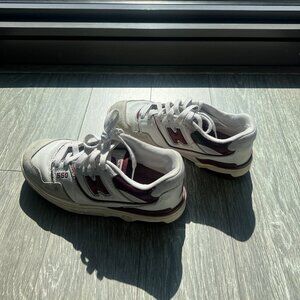 Maroon New Balance 550s Mens 5.5, Womens 6.5